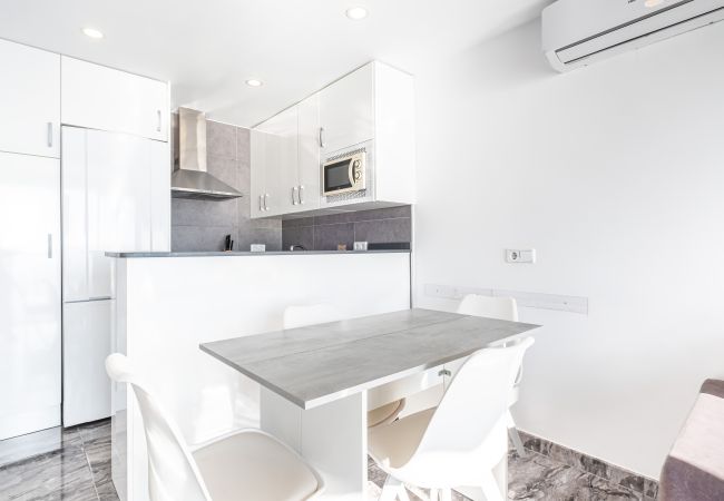 Апартаменты на Benidorm -  Las Damas 23-C Levante Beach Апартаменты на Benidorm -  Las Damas 23-C Levante Beach