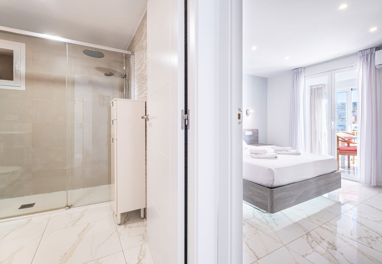 Апартаменты на Бенидорм / Benidorm -  Copacabana 10-B Apartment Levante Beach Апартаменты на Бенидорм / Benidorm -  Copacabana 10-B Apartment Levante Beach