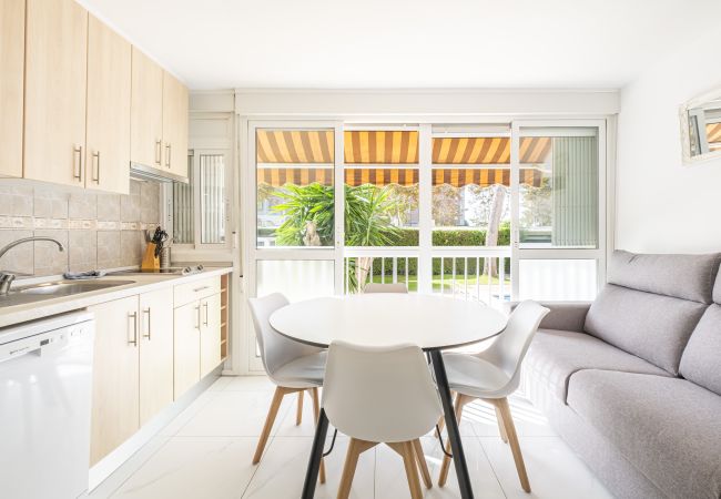 Апартаменты на Benidorm -  Albatros Ground Floor 1-4 Apartment Levante Beach Апартаменты на Benidorm -  Albatros Ground Floor 1-4 Apartment Levante Beach