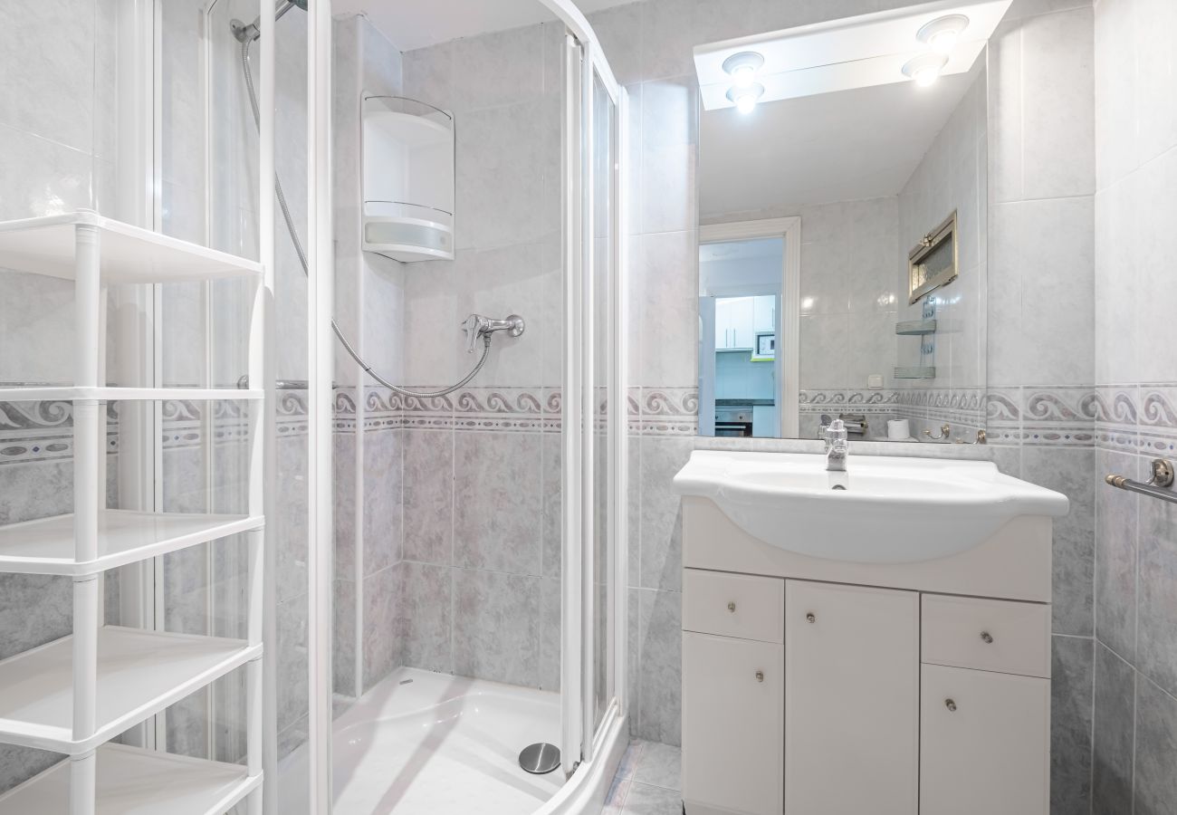 Апартаменты на Бенидорм / Benidorm -  Don Miguel 1 10-B Apartment Levante Beach Апартаменты на Бенидорм / Benidorm -  Don Miguel 1 10-B Apartment Levante Beach