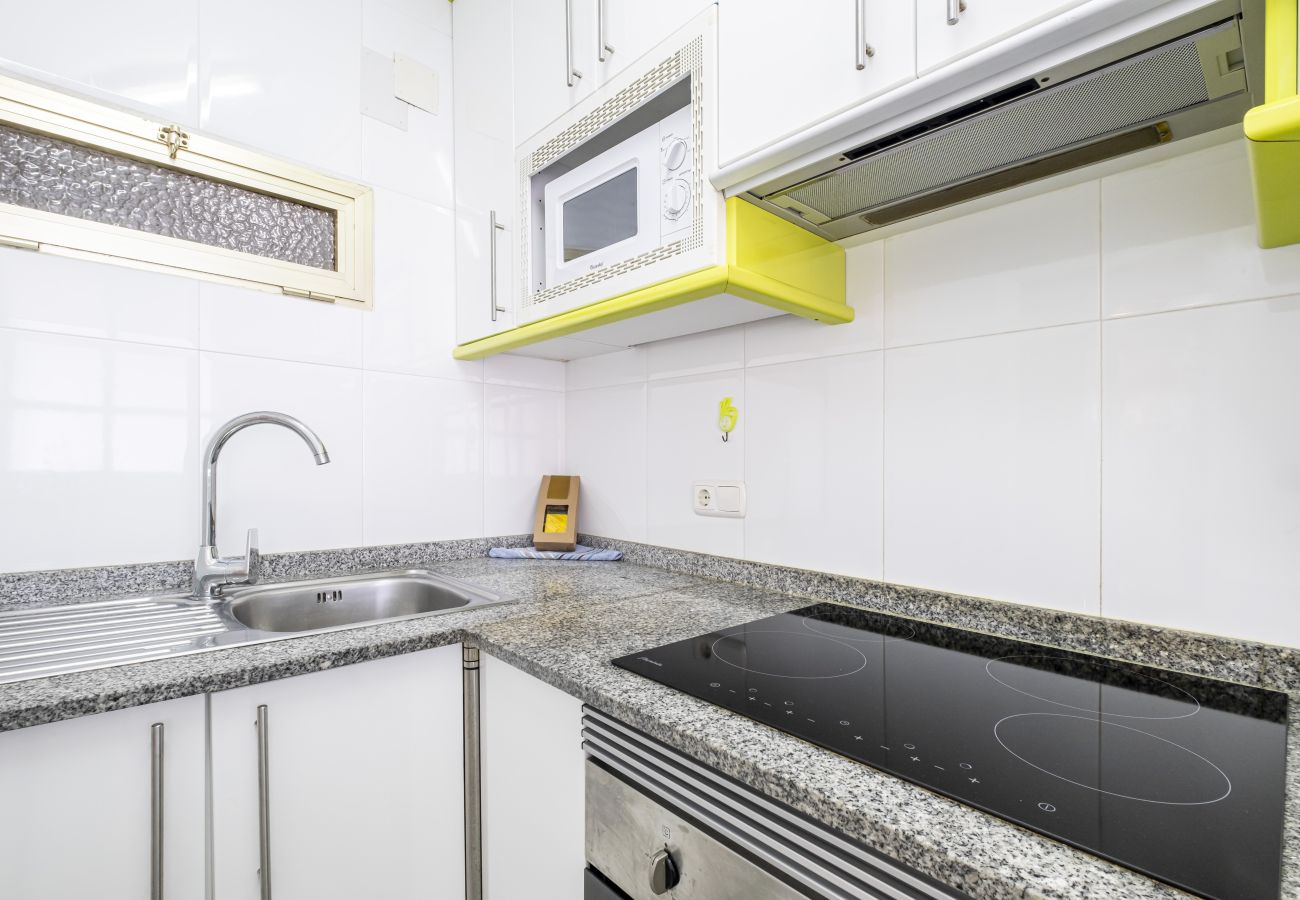 Апартаменты на Бенидорм / Benidorm -  Don Miguel 1 10-B Apartment Levante Beach Апартаменты на Бенидорм / Benidorm -  Don Miguel 1 10-B Apartment Levante Beach