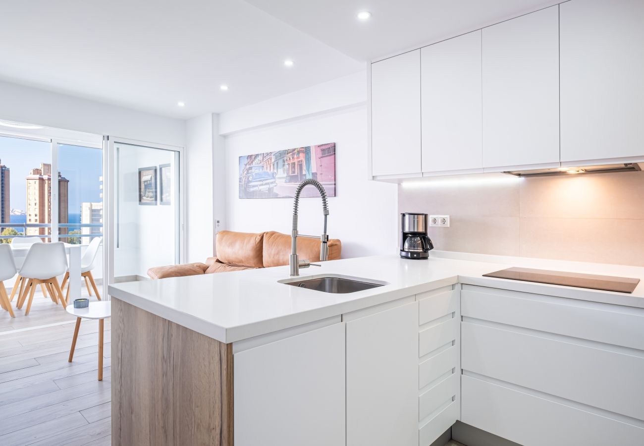 Апартаменты на Бенидорм / Benidorm - Torre Domo 9-D Levante Beach Апартаменты на Бенидорм / Benidorm - Torre Domo 9-D Levante Beach