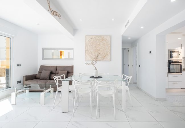 Апартаменты на Benidorm -  Penthouse Ancla 561 Levante Beach Апартаменты на Benidorm -  Penthouse Ancla 561 Levante Beach