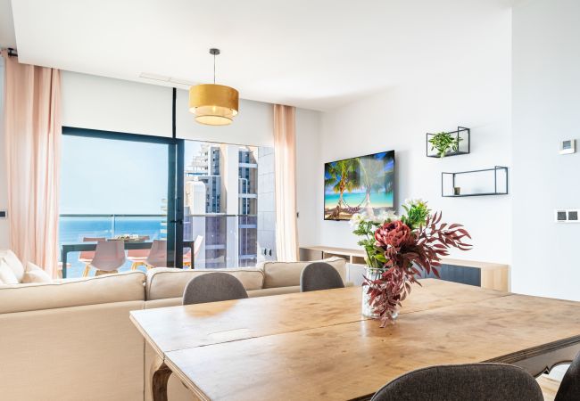 Апартаменты на Benidorm - Sunset Waves 18-35 Poniente Beach Resort Апартаменты на Benidorm - Sunset Waves 18-35 Poniente Beach Resort