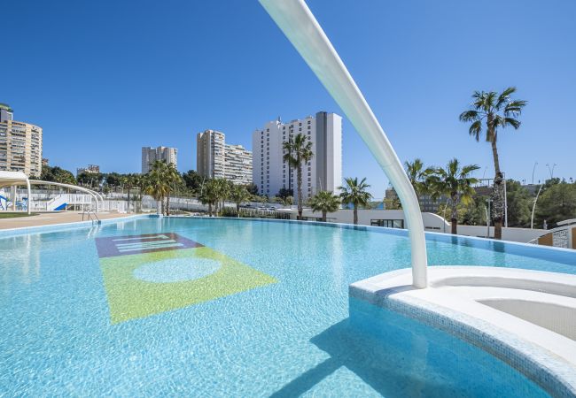 Апартаменты на Benidorm - Sunset Waves 18-35 Poniente Beach Resort Апартаменты на Benidorm - Sunset Waves 18-35 Poniente Beach Resort