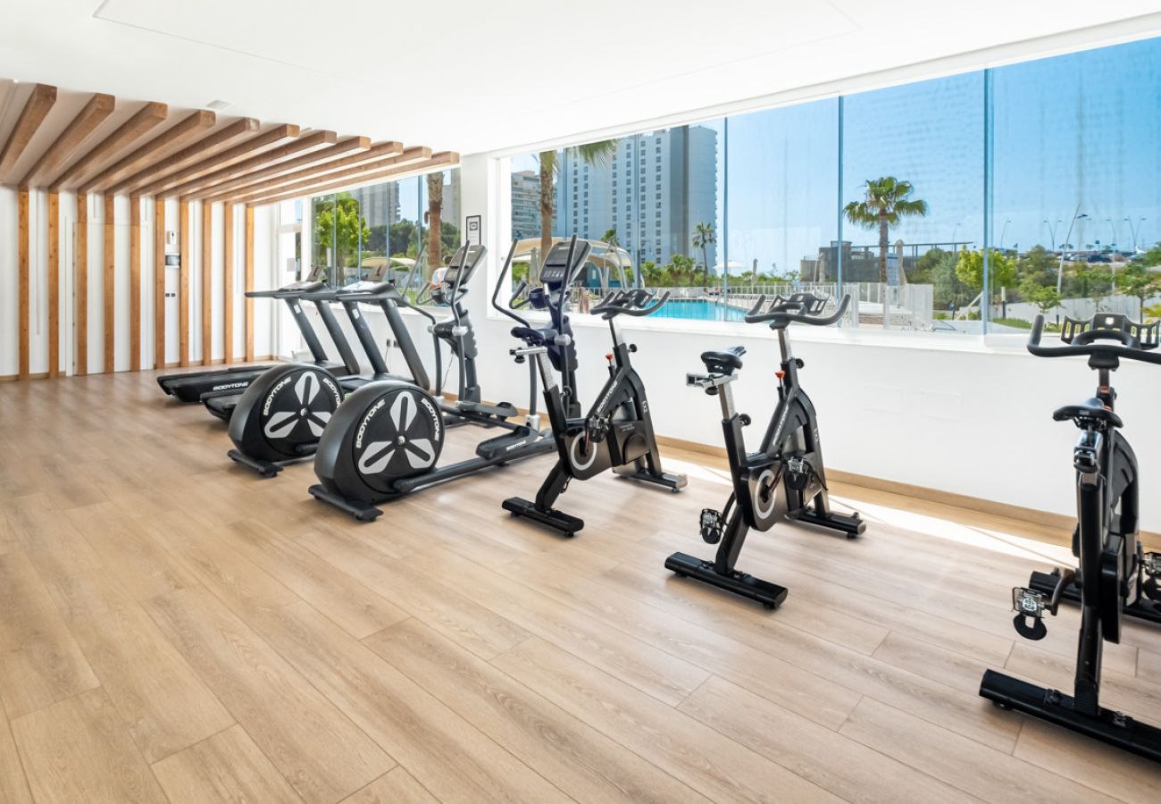 Апартаменты на Бенидорм / Benidorm - Sunset Waves 18-35 Poniente Beach Resort Апартаменты на Бенидорм / Benidorm - Sunset Waves 18-35 Poniente Beach Resort