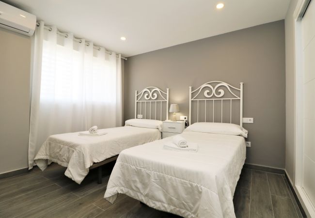 Апартаменты на Benidorm -  Coblanca 7-113 Apartment Levante Beach Апартаменты на Benidorm -  Coblanca 7-113 Apartment Levante Beach