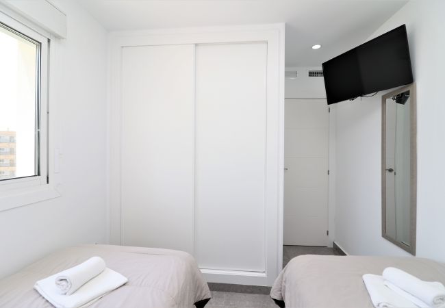 Апартаменты на Benidorm -  Gemelos 22-3-21D Apartment Deluxe Levante Beach Апартаменты на Benidorm -  Gemelos 22-3-21D Apartment Deluxe Levante Beach