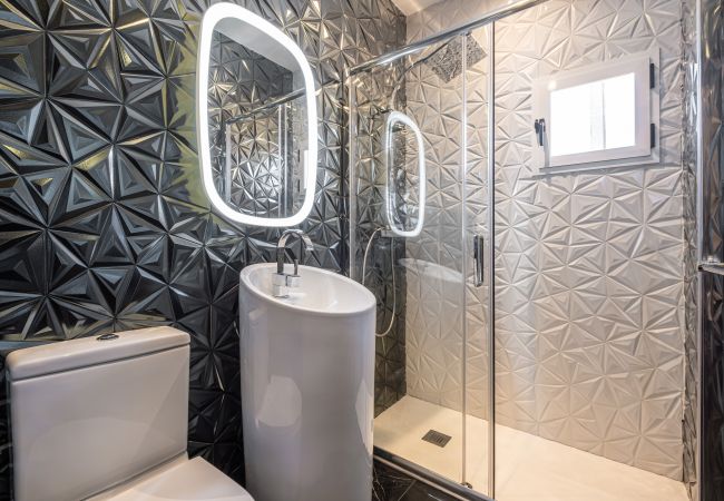 Квартира-студия на Benidorm - Penthouse Cervantes Sea View Levante Beach Квартира-студия на Benidorm - Penthouse Cervantes Sea View Levante Beach