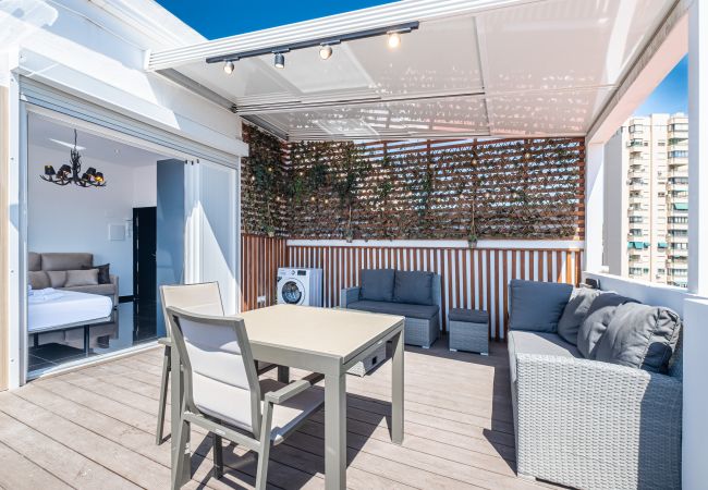 Квартира-студия на Benidorm - Penthouse Cervantes Sea View Levante Beach Квартира-студия на Benidorm - Penthouse Cervantes Sea View Levante Beach