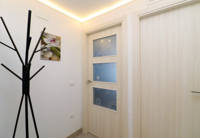 Апартаменты на Benidorm - Seimar 1-8 Apartment Levante Beach Апартаменты на Benidorm - Seimar 1-8 Apartment Levante Beach