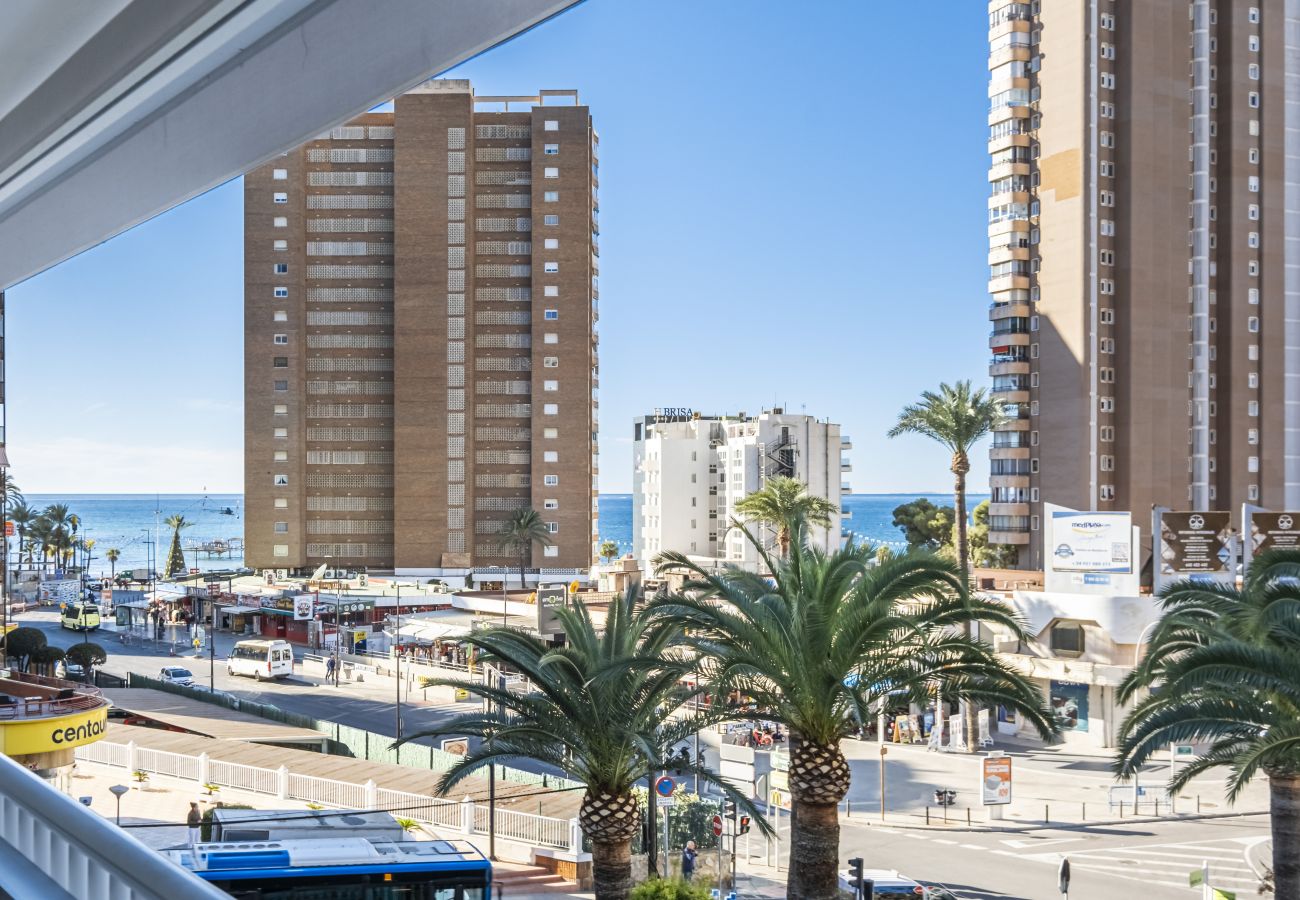 Апартаменты на Бенидорм / Benidorm -  Seimar 3-5 Apartment Levante Beach
