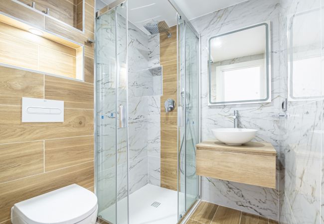 Апартаменты на Benidorm - Albatros Deluxe 15-5 Apartment Levante Beach Апартаменты на Benidorm - Albatros Deluxe 15-5 Apartment Levante Beach