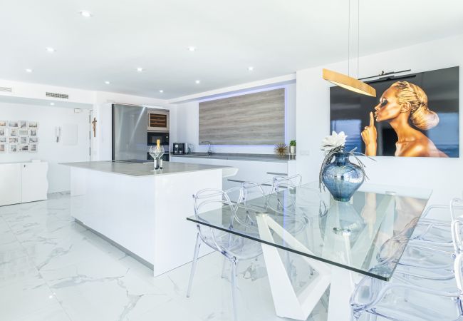 Апартаменты на Benidorm - Copacabana Deluxe 1-A Levante Beach Апартаменты на Benidorm - Copacabana Deluxe 1-A Levante Beach