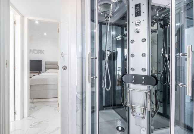 Апартаменты на Benidorm - Copacabana Deluxe 1-A Levante Beach Апартаменты на Benidorm - Copacabana Deluxe 1-A Levante Beach