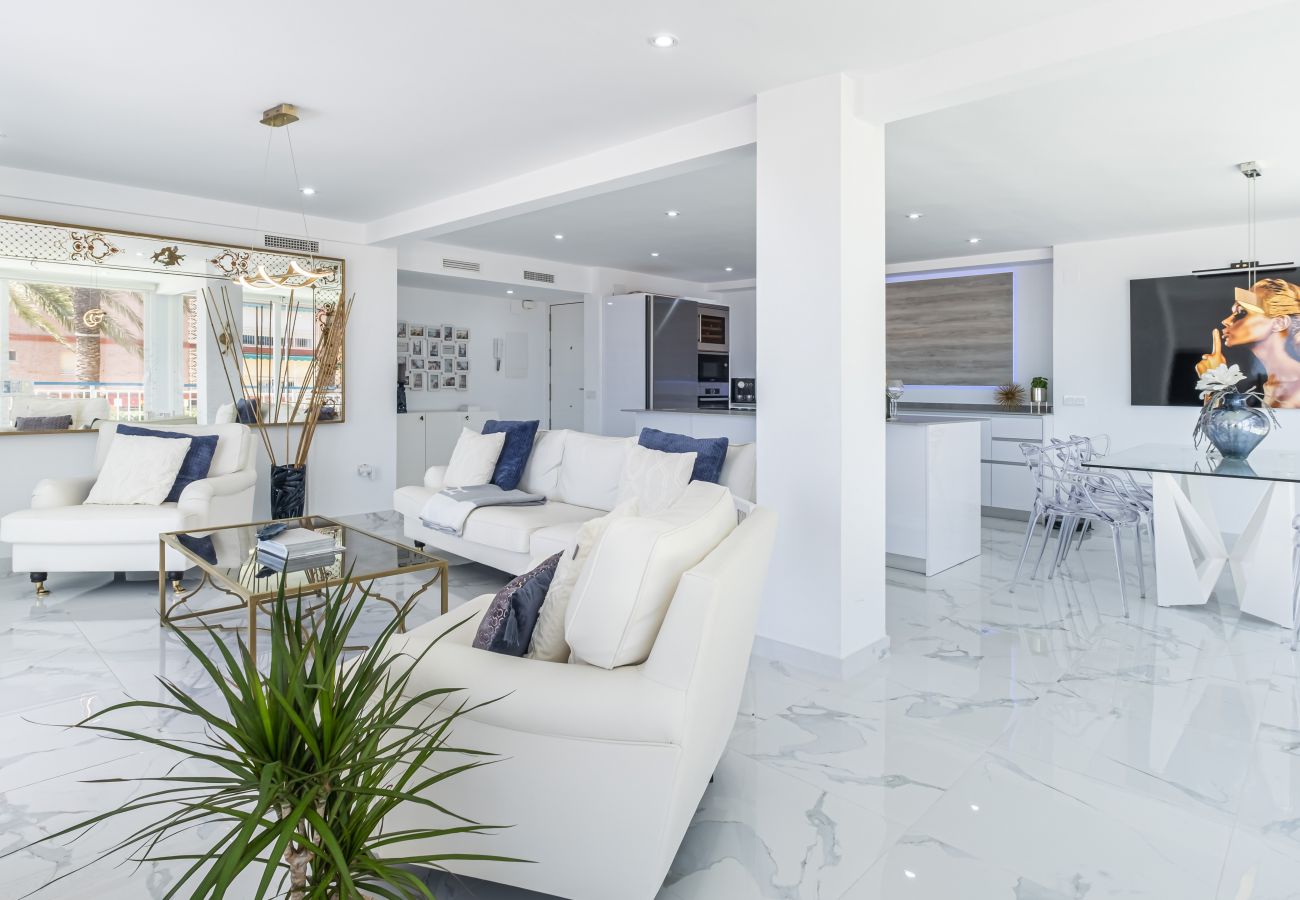 Апартаменты на Бенидорм / Benidorm - Copacabana Deluxe 1-A Levante Beach Апартаменты на Бенидорм / Benidorm - Copacabana Deluxe 1-A Levante Beach