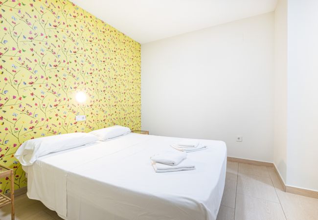 Апартотель на Бенидорм / Benidorm - Apartamentos La Rosita Old Town M-3 Апартотель на Бенидорм / Benidorm - Apartamentos La Rosita Old Town M-3