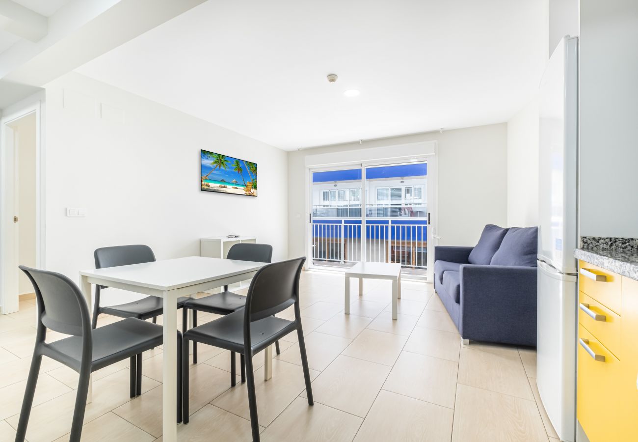 Апартотель на Бенидорм / Benidorm - Apartamentos La Rosita Old Town M-3 Апартотель на Бенидорм / Benidorm - Apartamentos La Rosita Old Town M-3