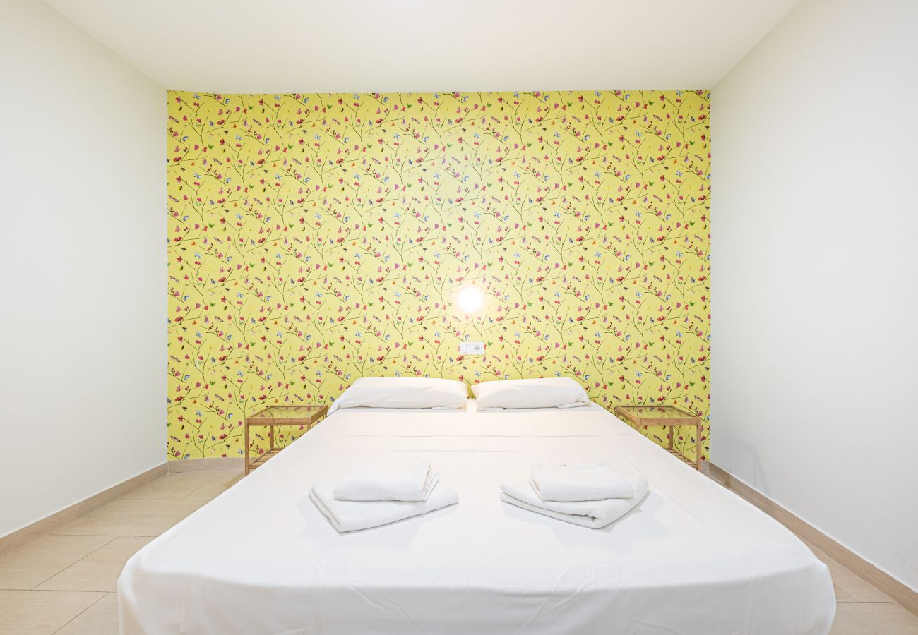 Апартотель на Бенидорм / Benidorm - Apartamentos La Rosita Old Town M-3 Апартотель на Бенидорм / Benidorm - Apartamentos La Rosita Old Town M-3