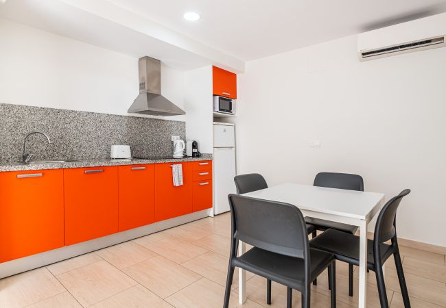 Апартотель на Benidorm - Apartamentos La Rosita Old Town B-21 Апартотель на Benidorm - Apartamentos La Rosita Old Town B-21