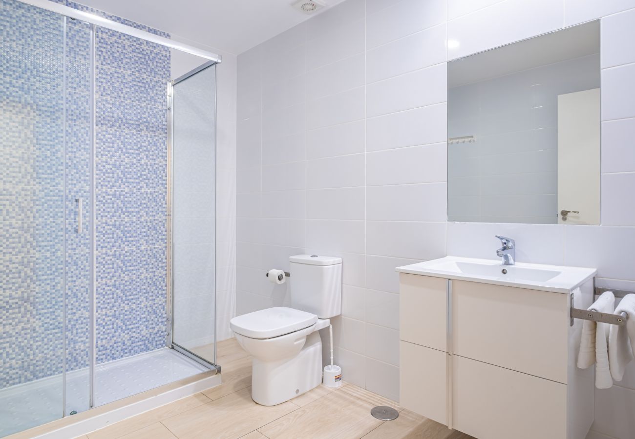 Апартотель на Бенидорм / Benidorm - Apartamentos La Rosita Old Town B-21 Апартотель на Бенидорм / Benidorm - Apartamentos La Rosita Old Town B-21