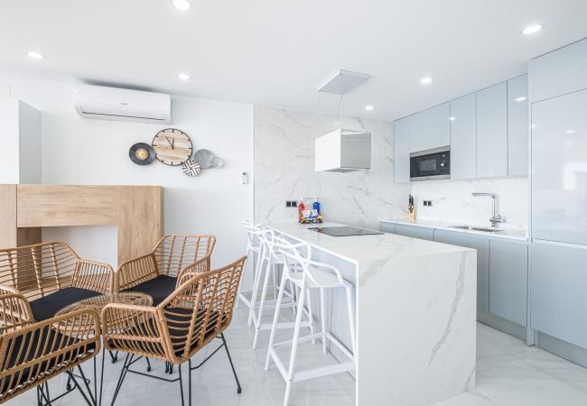 Апартаменты на Benidorm - Principado Loix Apartment Deluxe 17C Levante Beach Апартаменты на Benidorm - Principado Loix Apartment Deluxe 17C Levante Beach