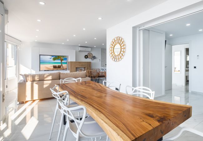 Апартаменты на Benidorm - Principado Loix Apartment Deluxe 17C Levante Beach Апартаменты на Benidorm - Principado Loix Apartment Deluxe 17C Levante Beach