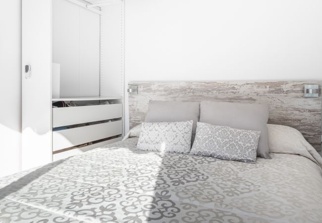 Апартаменты на Benidorm - Karola Apartment 12-C Levante Beach Апартаменты на Benidorm - Karola Apartment 12-C Levante Beach