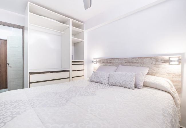 Апартаменты на Benidorm - Karola Apartment 12-C Levante Beach Апартаменты на Benidorm - Karola Apartment 12-C Levante Beach