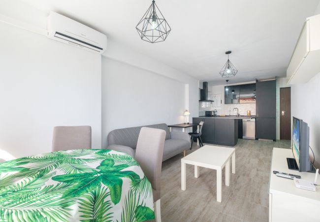 Апартаменты на Benidorm - Karola Apartment 12-C Levante Beach Апартаменты на Benidorm - Karola Apartment 12-C Levante Beach