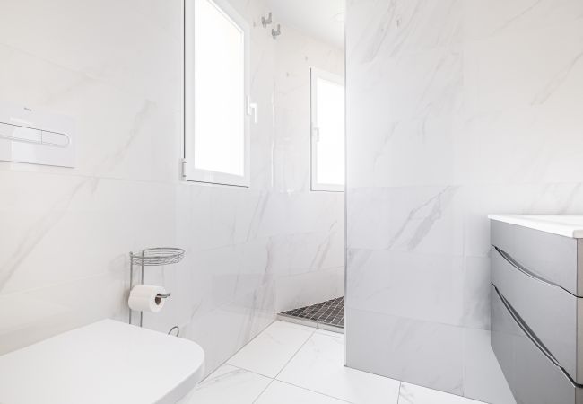 Апартаменты на Benidorm - Don Miguel Apartment Deluxe 7-A Levante Beach Апартаменты на Benidorm - Don Miguel Apartment Deluxe 7-A Levante Beach