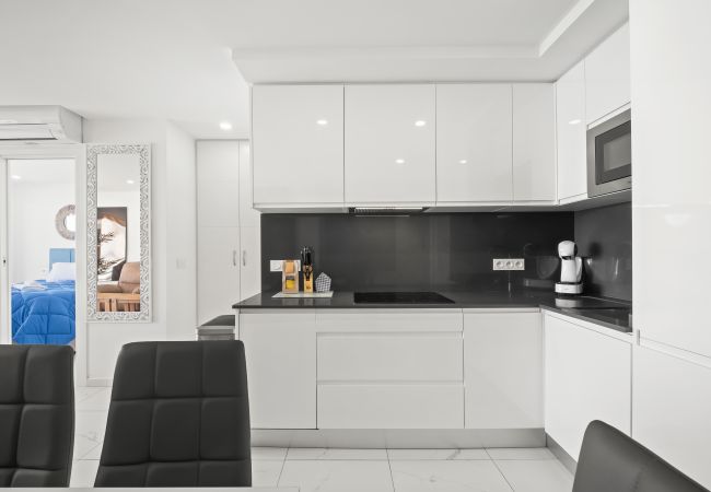 Апартаменты на Benidorm - Don Miguel Apartment Deluxe 7-A Levante Beach Апартаменты на Benidorm - Don Miguel Apartment Deluxe 7-A Levante Beach