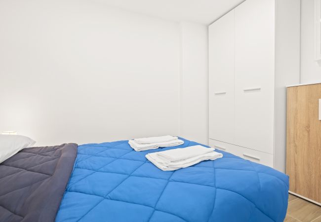 Апартаменты на Бенидорм / Benidorm - Cachirulo Deluxe Apartment 12-C Levante Beach Апартаменты на Бенидорм / Benidorm - Cachirulo Deluxe Apartment 12-C Levante Beach