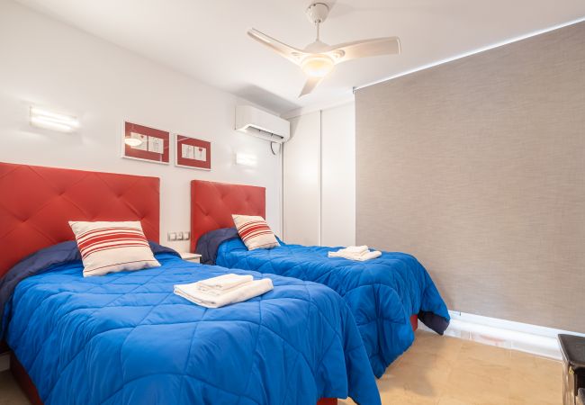 Апартаменты на Benidorm - Anna Apartment 4-C Levante Beach Апартаменты на Benidorm - Anna Apartment 4-C Levante Beach