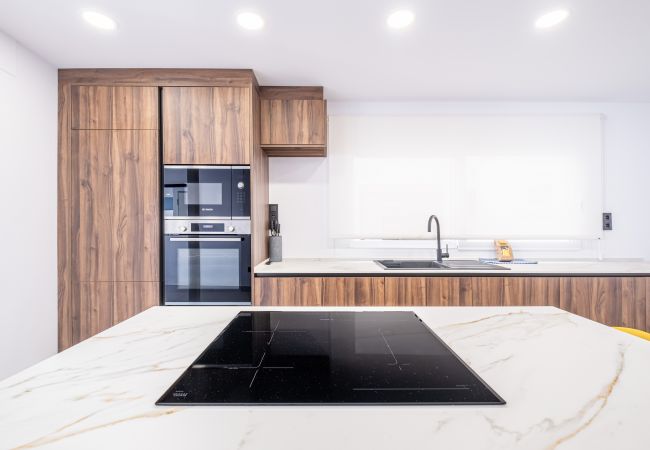 Апартаменты на Бенидорм / Benidorm - Lux Center 5-C Deluxe Beach Apartment-Old Town Апартаменты на Бенидорм / Benidorm - Lux Center 5-C Deluxe Beach Apartment-Old Town