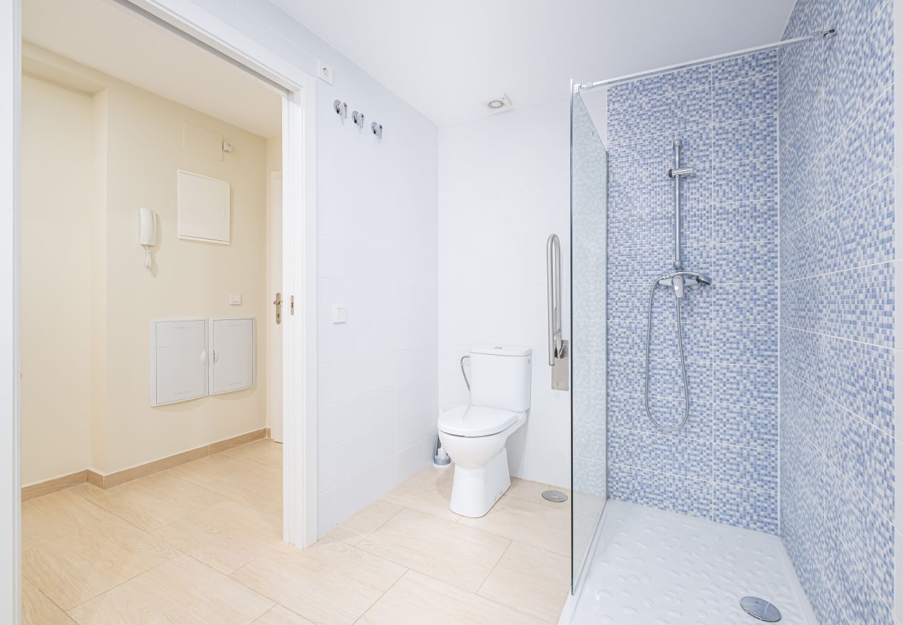 Апартотель на Бенидорм / Benidorm - Apartamentos La Rosita Old Town B-5 Апартотель на Бенидорм / Benidorm - Apartamentos La Rosita Old Town B-5