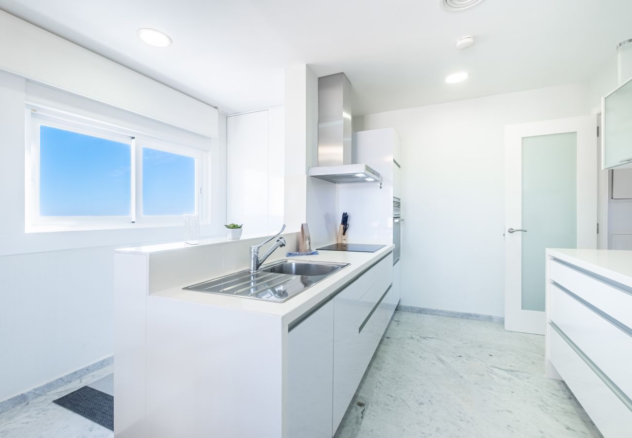 Апартаменты на Бенидорм / Benidorm - Gemelos 28-16D Deluxe Apartment Levante Beach Апартаменты на Бенидорм / Benidorm - Gemelos 28-16D Deluxe Apartment Levante Beach