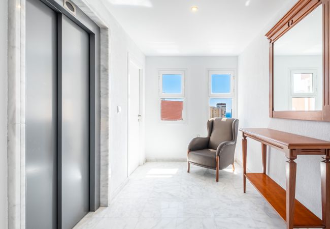 Апартотель на Benidorm - Apartamentos Les Dunes Centro Levante Beach S.V.2 Апартотель на Benidorm - Apartamentos Les Dunes Centro Levante Beach S.V.2