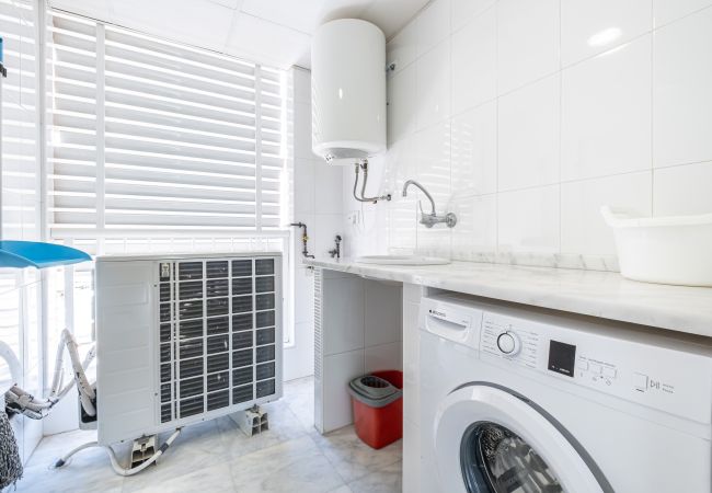 Апартотель на Benidorm - Apartamentos Les Dunes Centro Levante Beach S.V.2 Апартотель на Benidorm - Apartamentos Les Dunes Centro Levante Beach S.V.2