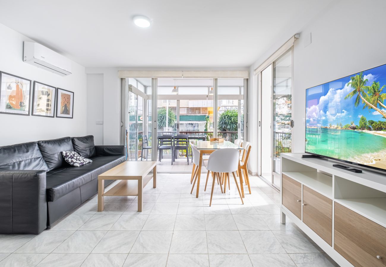 Апартаменты на Бенидорм / Benidorm - Casablanca 2-D Apartment Levante Beach